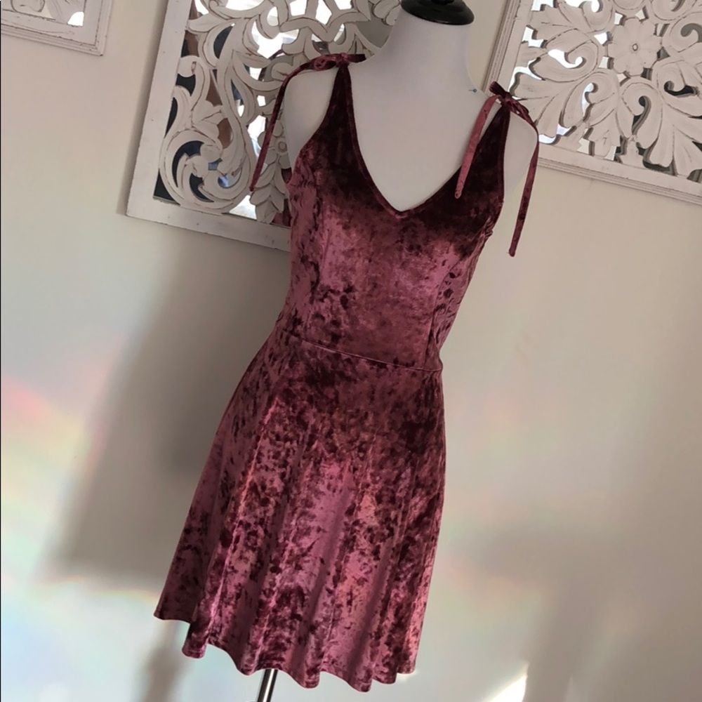 PAC SUN rose velvet dress
